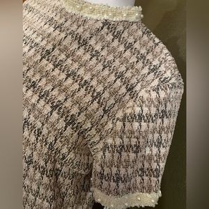 Shein Like new tweed short sleeve dress with pearls around neck and sleeves